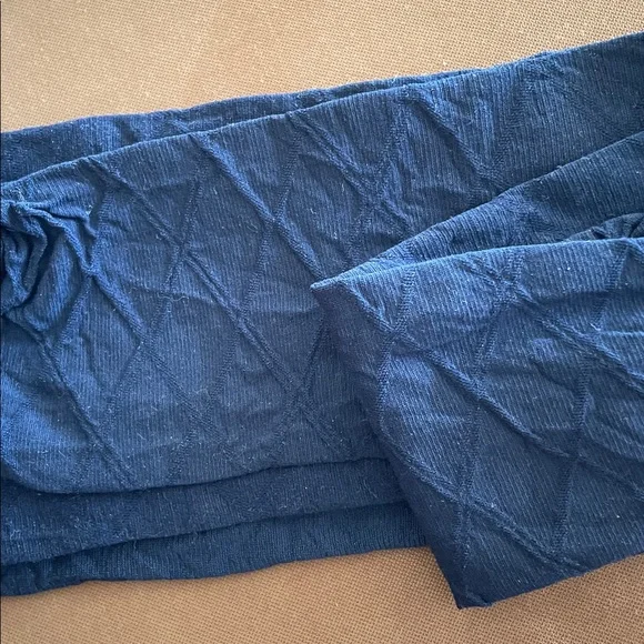 NWOT: Fashion Pattern Textured Navy Blue Winter Tights •  NEW - Picture 9 of 10